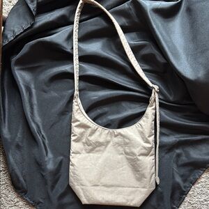 Baggu Small Nylon Sling in dove gray